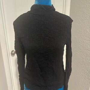 Tribecca Studio Black Textured Mock Neck Top – Size Medium